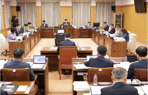 대전시의회 예결위, 2025년도 제1회 교육비특별회계 추경 예산안 의결 기사 이미지