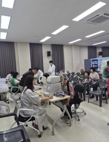 부여군, ‘2026년 농촌 왕진버스’ 성황리에 마무리 기사 이미지